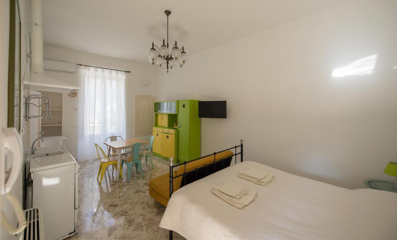 Ai Cappuccini Guest House Noicàttaro Extérieur photo